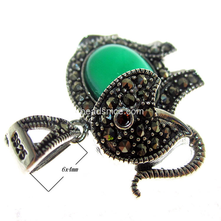 Thailand sterling silver marcasite elephant pendant with green agate