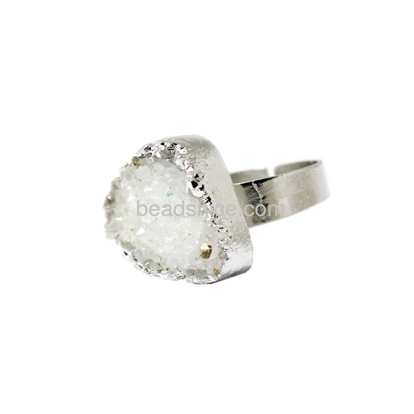 Irregular druzy stone ring in platinum plated with brass