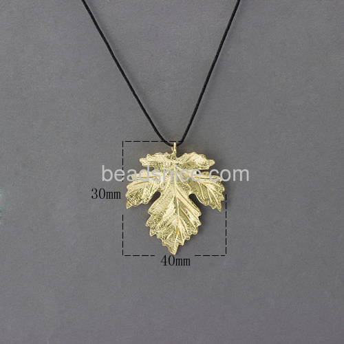 Vintage necklace jewelry maple leaf pendant necklace wholesale fashion jewelry necklace Thai silver unique gift for friends