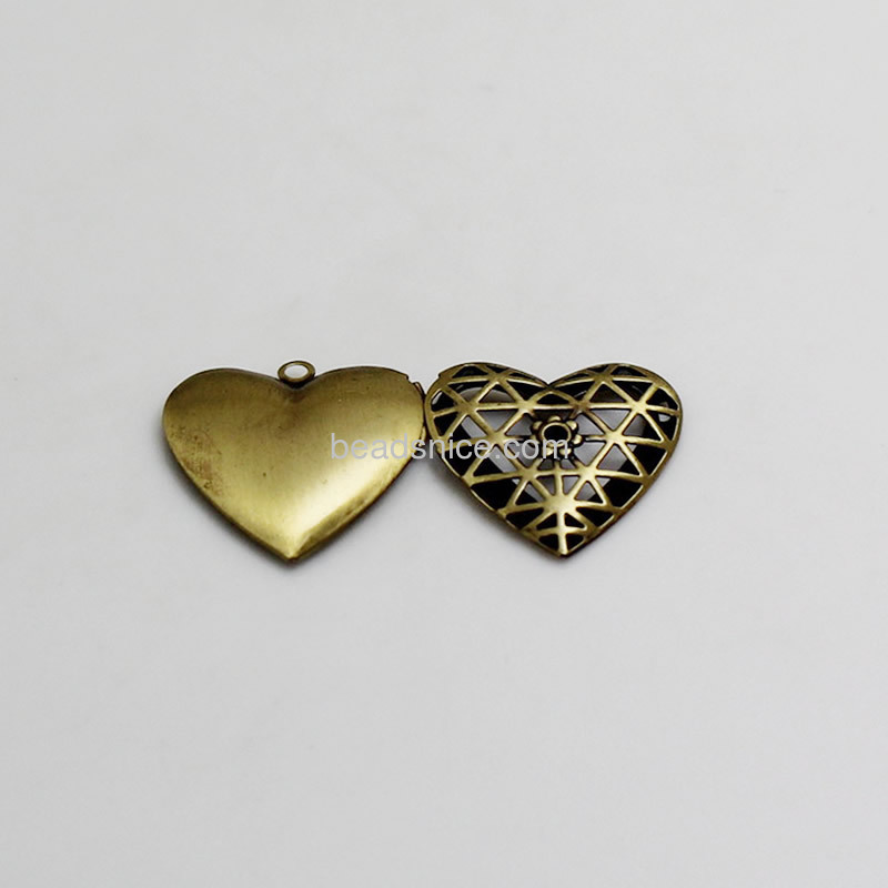 Hollow heart pendant locket photo pendants double heart-shaped album box wholesale vintage jewelry settings brass DIY
