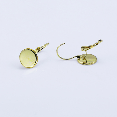 Lever Back Earring with cabochon setting,brass,round