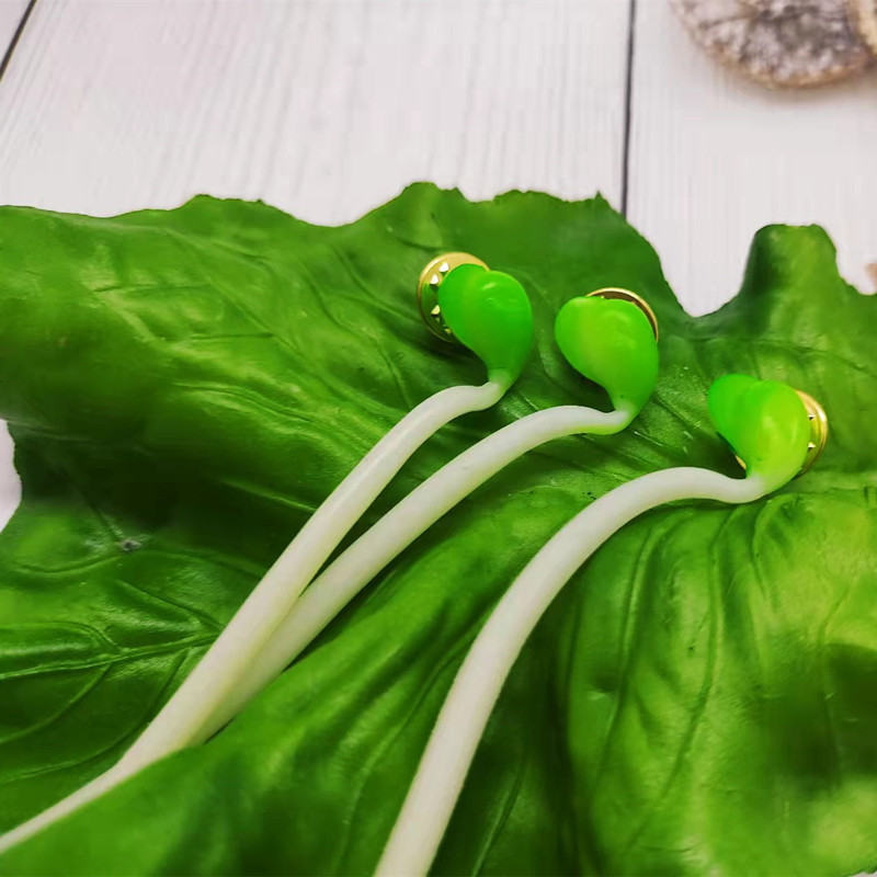 green bean sprout brooch