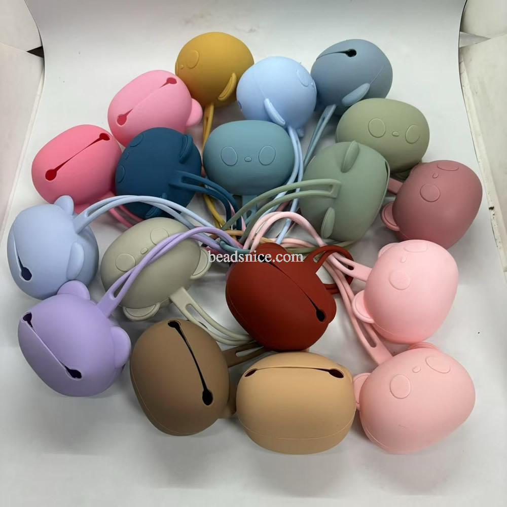 Silicone Round Baby Pacifier Box Baby Lanyard Mommy Bag Silicone Bear Pacifier Storage Box Pacifier Clip Silicone Round Baby Pacifier Box Baby Lanyard Mommy Bag Silicone Bear Pacifier Storage Box Pacifier Clip