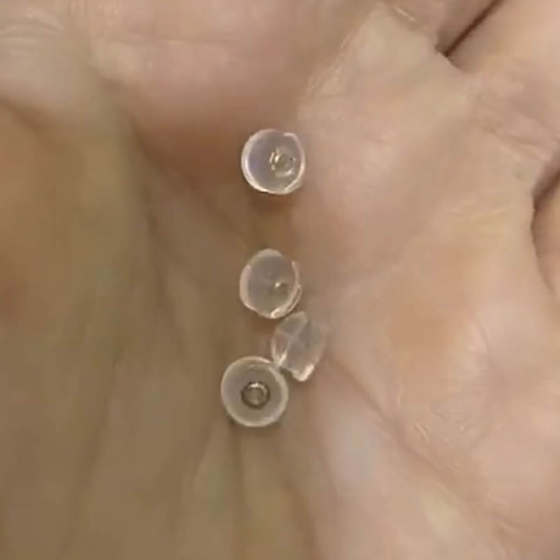 18k gold Silicone earplugs 18k gold Silicone earplugs