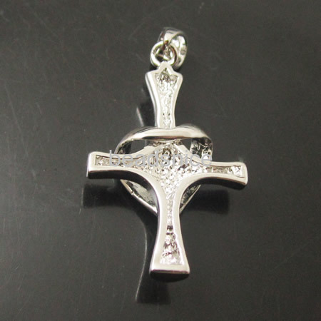 Cross pendant, brass, lead-safe, nickel-free,