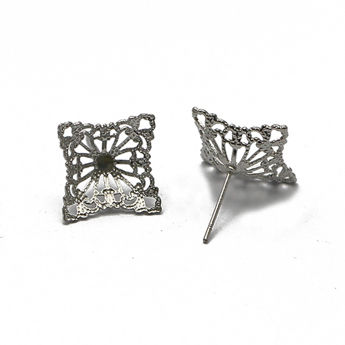 Studs and boys earrings for boys,square,cadmium free