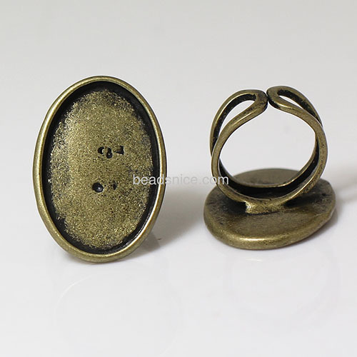 Brass finger ring settings,size:8 ,lead-safe,nickel-free,oval