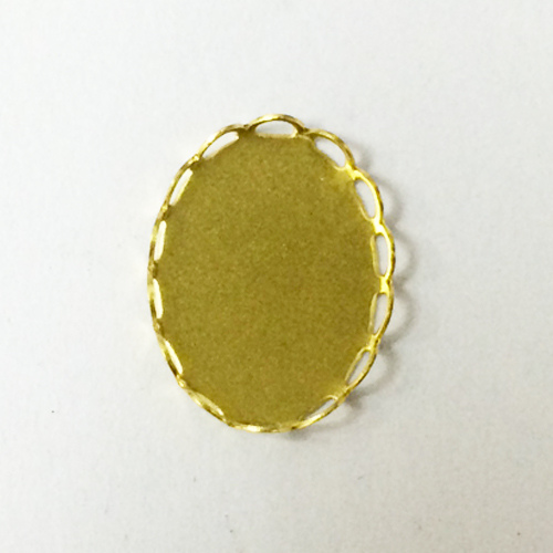 Brass bezel cups round serrated setting