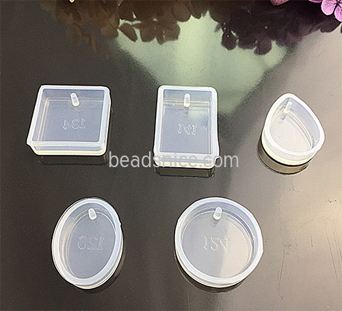 Pendant with hole mirror necklace silicone mould