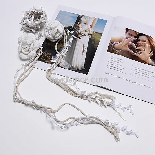 Handmade rope with white rose and leaves