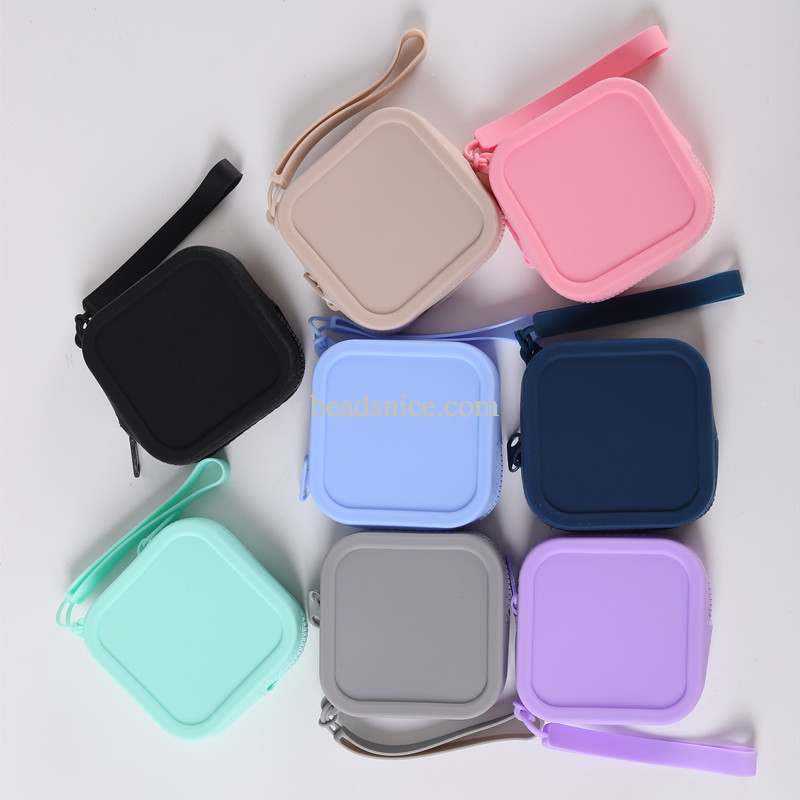 Silicone Square Baby Pacifier Box Baby Lanyard Mommy Bag Silicone Bear Pacifier Storage Box Pacifier Clip