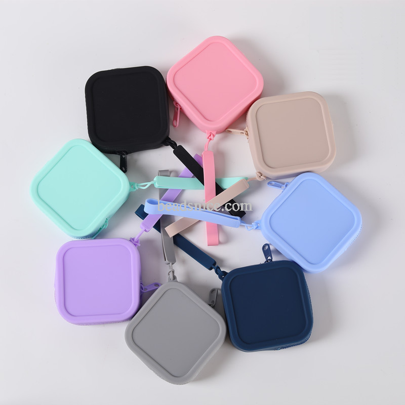 Silicone Square Baby Pacifier Box Baby Lanyard Mommy Bag Silicone Bear Pacifier Storage Box Pacifier Clip