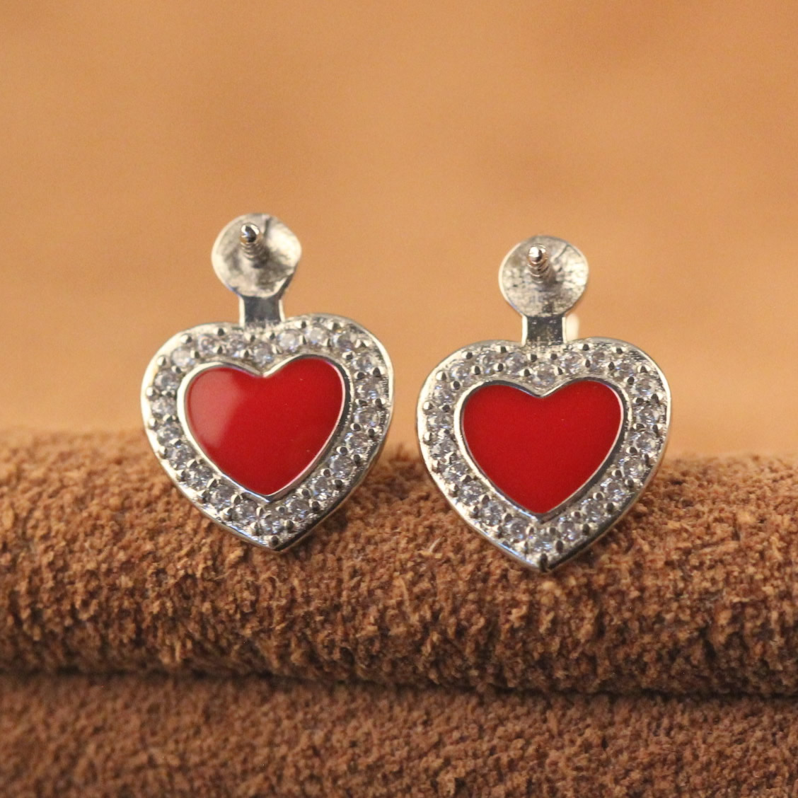 925 Sterling Silver Ear Stud