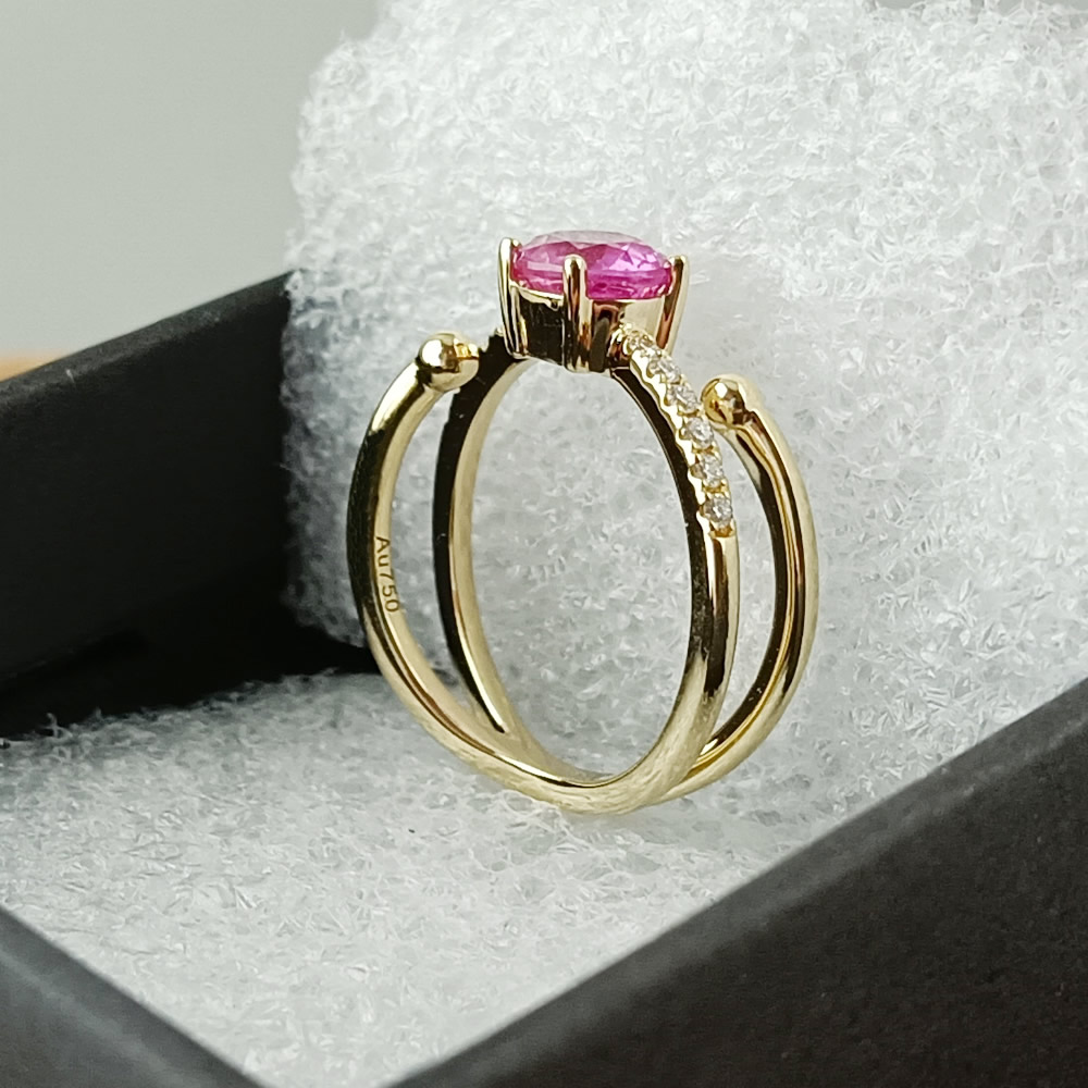 Solid 18K Gold Ring