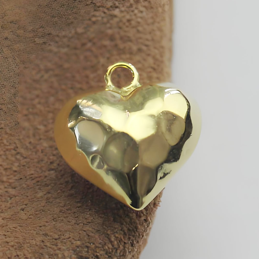 Puffy Striped Silver Heart Pendant Lab Inspected DDP Online Long Lasting Minimalist Bracelet Making Components