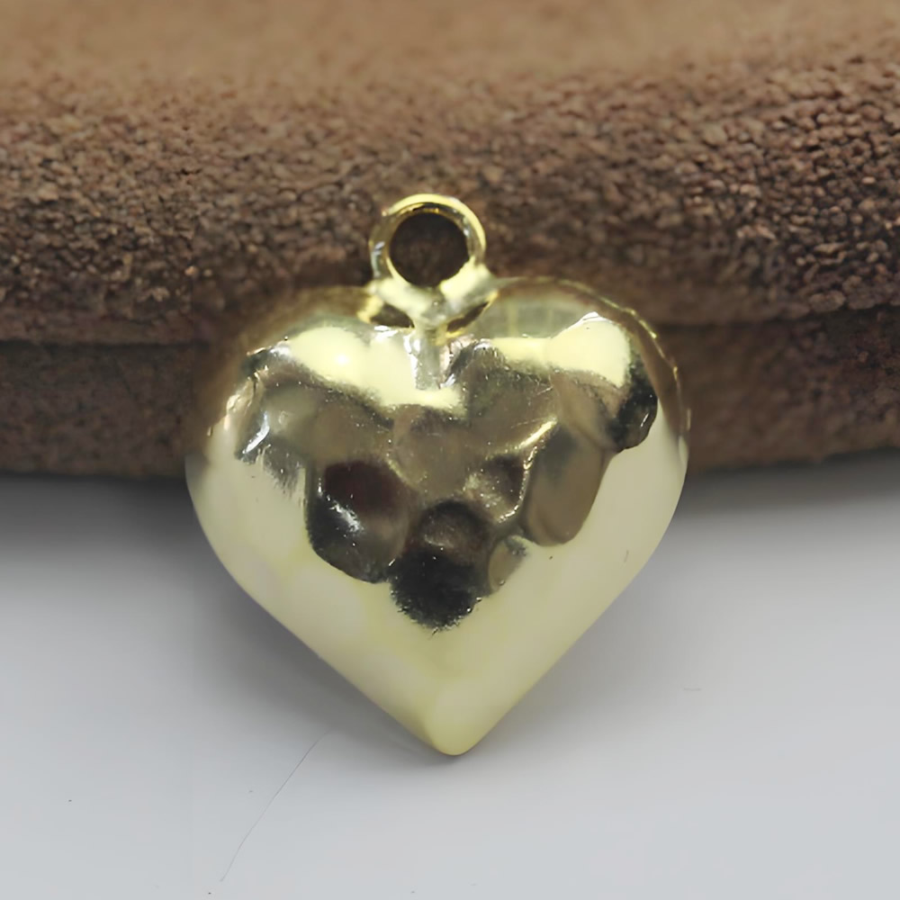 Puffy Striped Silver Heart Pendant Lab Inspected DDP Online Long Lasting Minimalist Bracelet Making Components