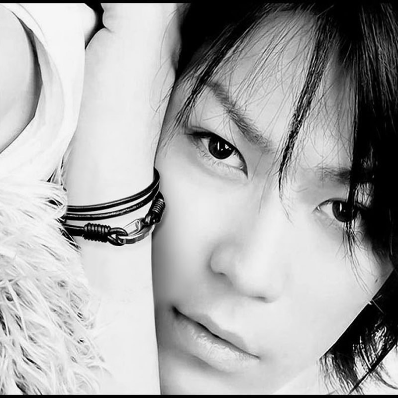 Korean version black wristband hand woven men's cowhide rope stainless steel clasp bracelet