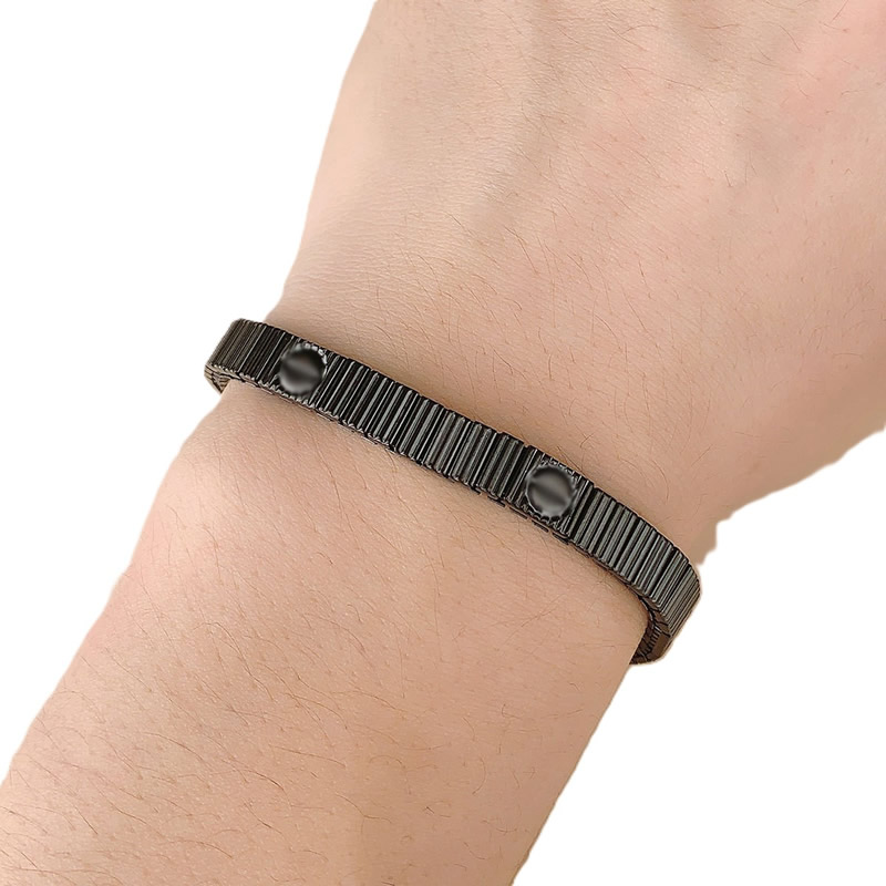 New European and American hot selling fashion light luxury simple high-end feeling elastic stainless steel bracelet