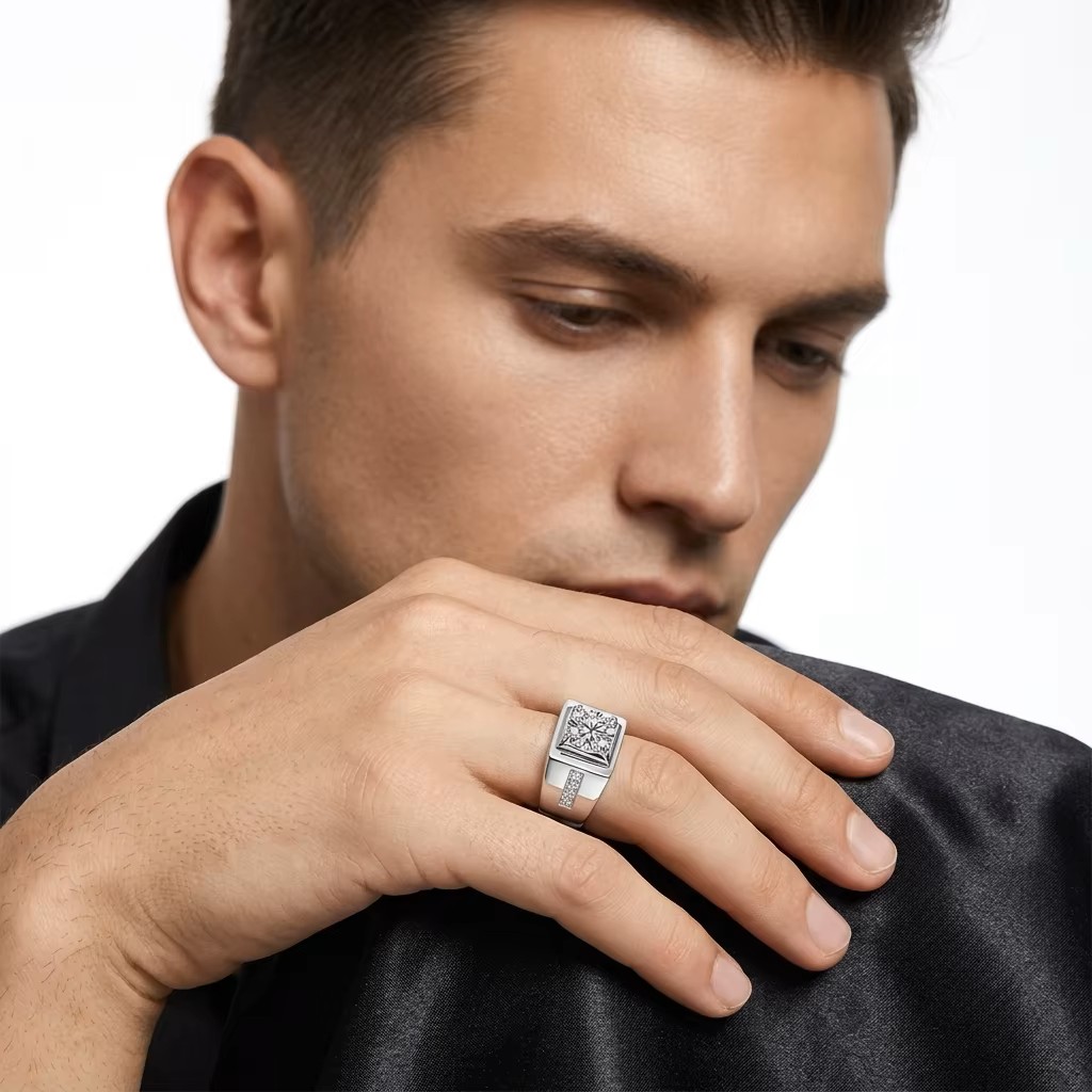 925 Silver Fugui Fangjie Men's New Moissanite Fashion Jewelry Source Spot Geometric Inlay