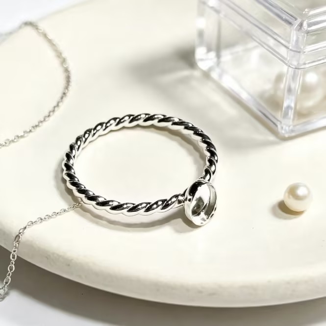 Hypoallergenic 925 Sterling Silver Blank Ring Twist Band